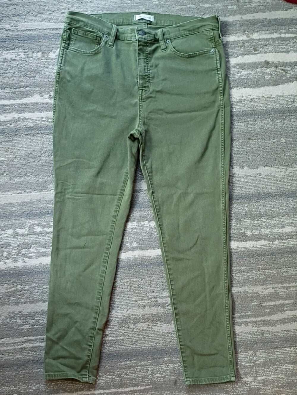 Women’s High-Rise Skinny Jeans in Olive Green